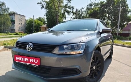 Volkswagen Jetta VI, 2012 год, 1 100 000 рублей, 4 фотография