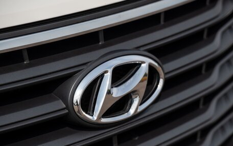 Hyundai H-1 II рестайлинг, 2019 год, 3 500 000 рублей, 13 фотография