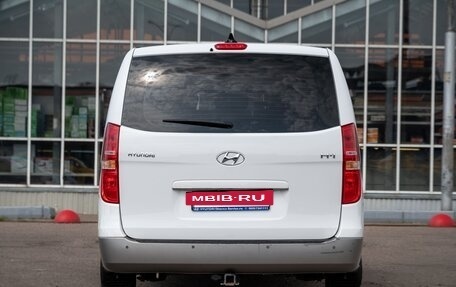 Hyundai H-1 II рестайлинг, 2019 год, 3 500 000 рублей, 5 фотография