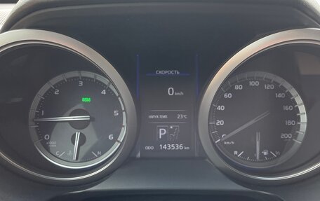 Toyota Land Cruiser Prado 150 рестайлинг 2, 2014 год, 3 550 000 рублей, 16 фотография