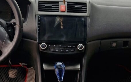 Honda Accord VII рестайлинг, 2003 год, 700 000 рублей, 8 фотография
