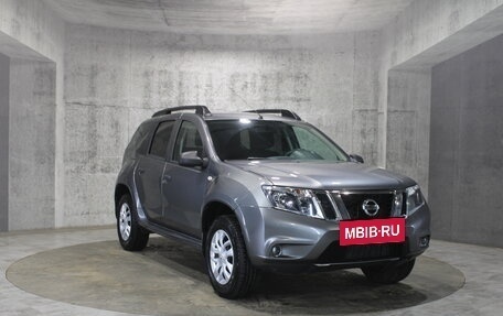 Nissan Terrano III, 2017 год, 1 118 000 рублей, 3 фотография