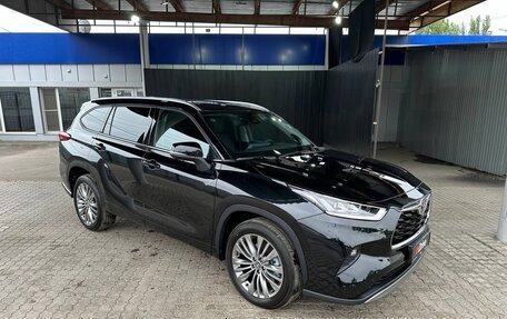 Toyota Highlander, 2025 год, 5 599 000 рублей, 4 фотография