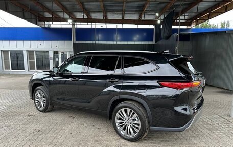 Toyota Highlander, 2025 год, 5 599 000 рублей, 8 фотография