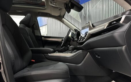 Toyota Highlander, 2025 год, 5 599 000 рублей, 16 фотография