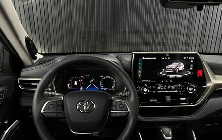 Toyota Highlander, 2025 год, 5 599 000 рублей, 18 фотография