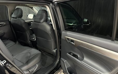 Toyota Highlander, 2025 год, 5 599 000 рублей, 24 фотография