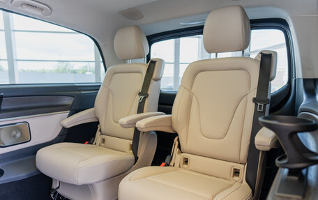 Mercedes-Benz V-Класс, 2025 год, 14 990 000 рублей, 21 фотография