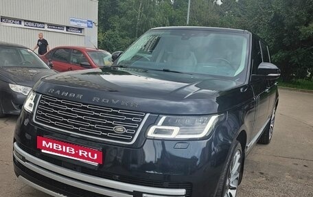 Land Rover Range Rover IV рестайлинг, 2017 год, 4 750 000 рублей, 2 фотография