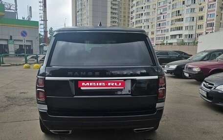 Land Rover Range Rover IV рестайлинг, 2017 год, 4 750 000 рублей, 7 фотография