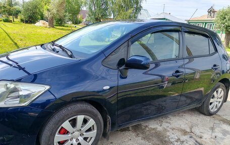 Toyota Auris II, 2008 год, 735 000 рублей, 2 фотография