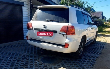 Toyota Land Cruiser 200, 2012 год, 3 400 000 рублей, 8 фотография