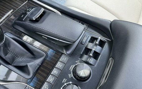 Lexus LX III, 2016 год, 7 999 000 рублей, 25 фотография