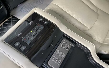 Lexus LX III, 2016 год, 7 999 000 рублей, 33 фотография