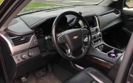 Chevrolet Tahoe IV, 2019 год, 3 800 000 рублей, 3 фотография