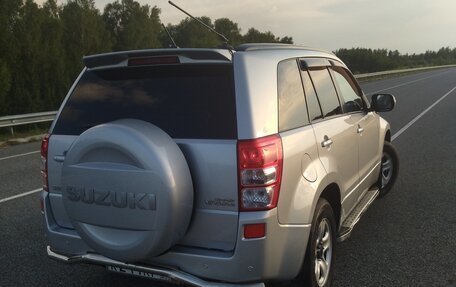 Suzuki Grand Vitara, 2010 год, 1 050 000 рублей, 2 фотография