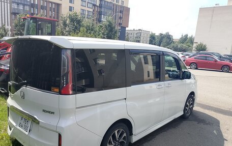 Honda Stepwgn IV, 2021 год, 2 590 000 рублей, 4 фотография