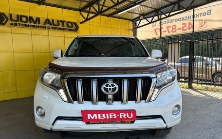 Toyota Land Cruiser Prado 150 рестайлинг 2, 2014 год, 2 650 000 рублей, 7 фотография