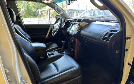 Toyota Land Cruiser Prado 150 рестайлинг 2, 2014 год, 2 650 000 рублей, 27 фотография