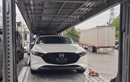 Mazda 3, 2019 год, 1 799 999 рублей, 3 фотография