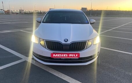 Skoda Octavia, 2018 год, 1 549 999 рублей, 2 фотография