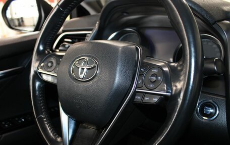 Toyota Camry, 2018 год, 2 667 000 рублей, 12 фотография