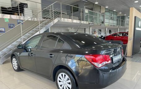 Chevrolet Cruze II, 2011 год, 799 900 рублей, 4 фотография
