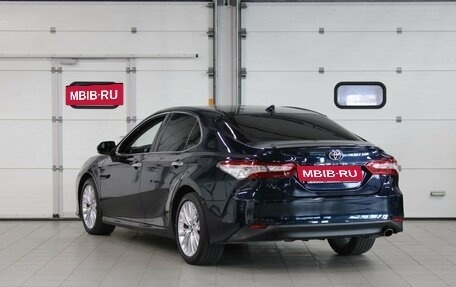 Toyota Camry, 2018 год, 2 667 000 рублей, 7 фотография