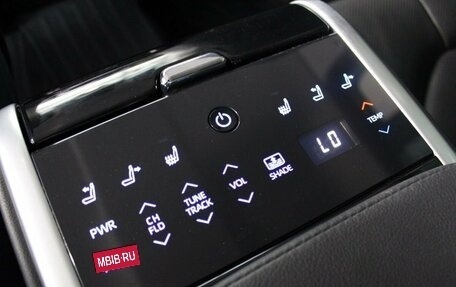 Toyota Camry, 2018 год, 2 667 000 рублей, 19 фотография