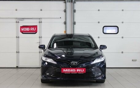 Toyota Camry, 2018 год, 2 667 000 рублей, 2 фотография