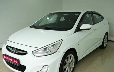 Hyundai Solaris II рестайлинг, 2012 год, 780 000 рублей, 1 фотография