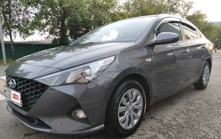 Hyundai Solaris II рестайлинг, 2022 год, 1 620 000 рублей, 5 фотография