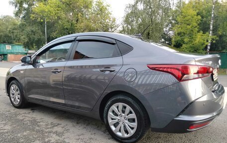 Hyundai Solaris II рестайлинг, 2022 год, 1 620 000 рублей, 8 фотография