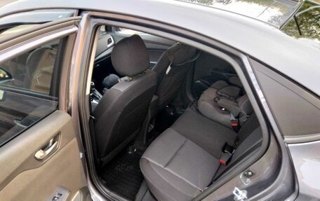 Hyundai Solaris II рестайлинг, 2022 год, 1 620 000 рублей, 13 фотография