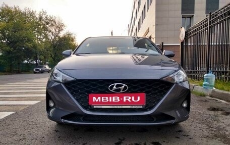 Hyundai Solaris II рестайлинг, 2022 год, 1 620 000 рублей, 11 фотография
