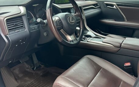 Lexus RX IV рестайлинг, 2021 год, 6 200 000 рублей, 6 фотография