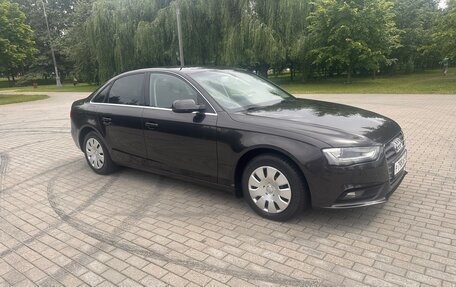 Audi A4, 2013 год, 1 400 000 рублей, 6 фотография
