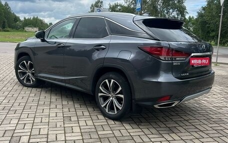 Lexus RX IV рестайлинг, 2021 год, 6 200 000 рублей, 13 фотография