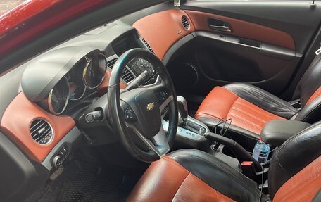 Chevrolet Cruze II, 2011 год, 650 000 рублей, 6 фотография
