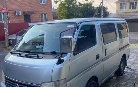 Nissan Caravan IV, 2001 год, 800 000 рублей, 10 фотография