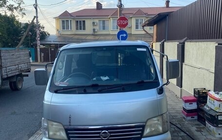 Nissan Caravan IV, 2001 год, 800 000 рублей, 8 фотография