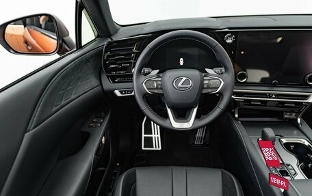 Lexus RX IV рестайлинг, 2022 год, 8 570 000 рублей, 23 фотография