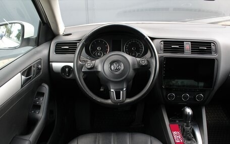 Volkswagen Jetta VI, 2012 год, 1 060 000 рублей, 8 фотография