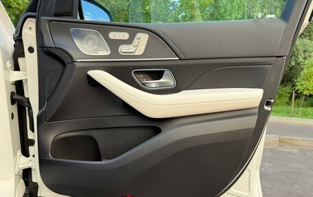 Mercedes-Benz GLE, 2024 год, 12 500 000 рублей, 28 фотография