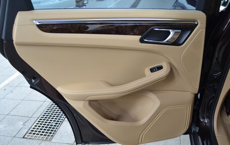 Porsche Macan I рестайлинг, 2014 год, 2 490 000 рублей, 17 фотография