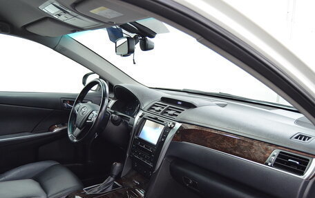 Toyota Camry, 2016 год, 2 380 000 рублей, 24 фотография