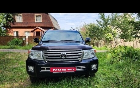 Toyota Land Cruiser 200, 2015 год, 5 400 000 рублей, 3 фотография