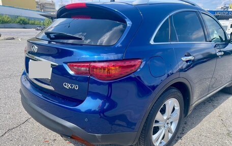 Infiniti QX70, 2014 год, 2 200 000 рублей, 6 фотография