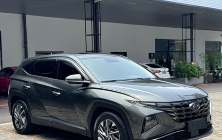 Hyundai Tucson, 2022 год, 2 250 000 рублей, 4 фотография