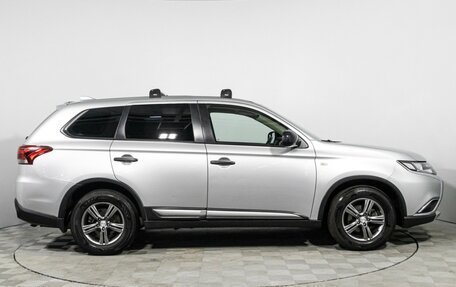 Mitsubishi Outlander III рестайлинг 3, 2017 год, 1 549 898 рублей, 4 фотография